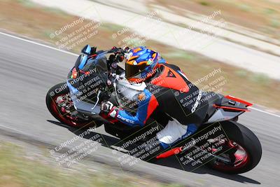 media/Apr-22-2023-TrackXperience (Sat) [[0ce6802930]]/Level 3/session 2 turn 5/